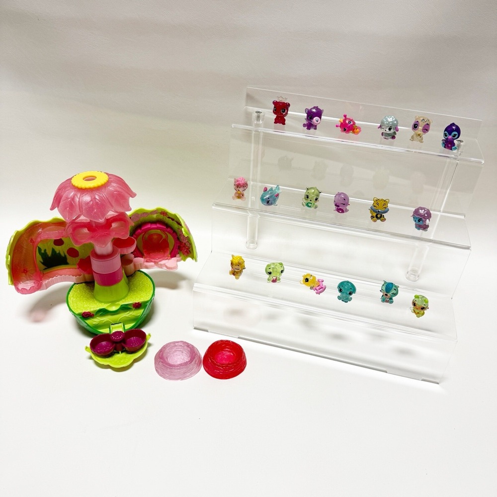 Hatchimals Colleggtibles Secret Scene Playground Egg 18 Figures Motorized S1 C3